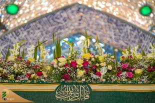 گل آرایی حرم امیر مؤمنان (ع) در آستانه میلاد امام حسن مجتبی(ع) 4