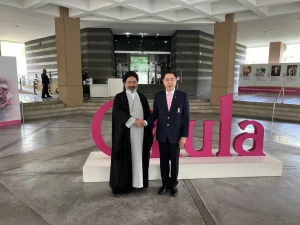 لقاء رئيس جامعة شولا مع ممثل الولي الفقيه في شؤون الحج و الزيارة