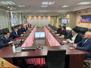 لقاء رئیس جامعة شولا مع ممثل الولی الفقیه فی شؤون الحج و الزیارة 2