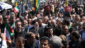 رئیسی در جمع راهپیمایان روز جهانی قدس:

یقین داریم حضور مردم در راهپیمایی روز قدس به نابودی رژیم صهیونیستی و عزت فلسطینیان منتهی خواهد شد