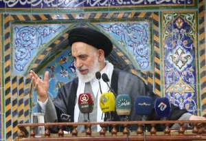 تأکید امام جمعه نجف اشرف بر وحدت مسلمانان و ریشه کن کردن تکفیر در سالروز تخریب قبور ائمه بقیع