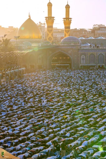 اقامه نماز عید سعید فطر در کربلای معلی 22