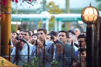 اقامه نماز عید سعید فطر در کربلای معلی 28