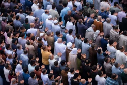 اقامه نماز عید سعید فطر در کربلای معلی 15