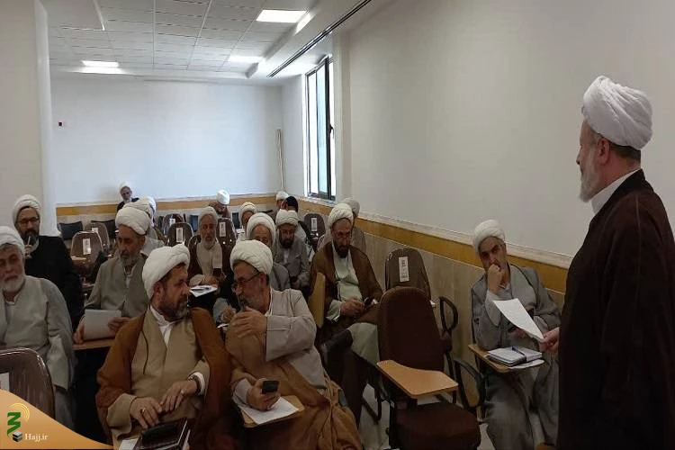 در شهر مقدس قم؛

گردهمایی توجیهی آموزشی رابطین فرهنگی عتبات عالیات برگزار شد 8