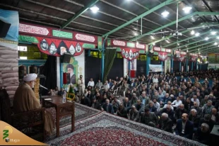 حضور زائرین اصفهانی در همایش اسرار حج  4