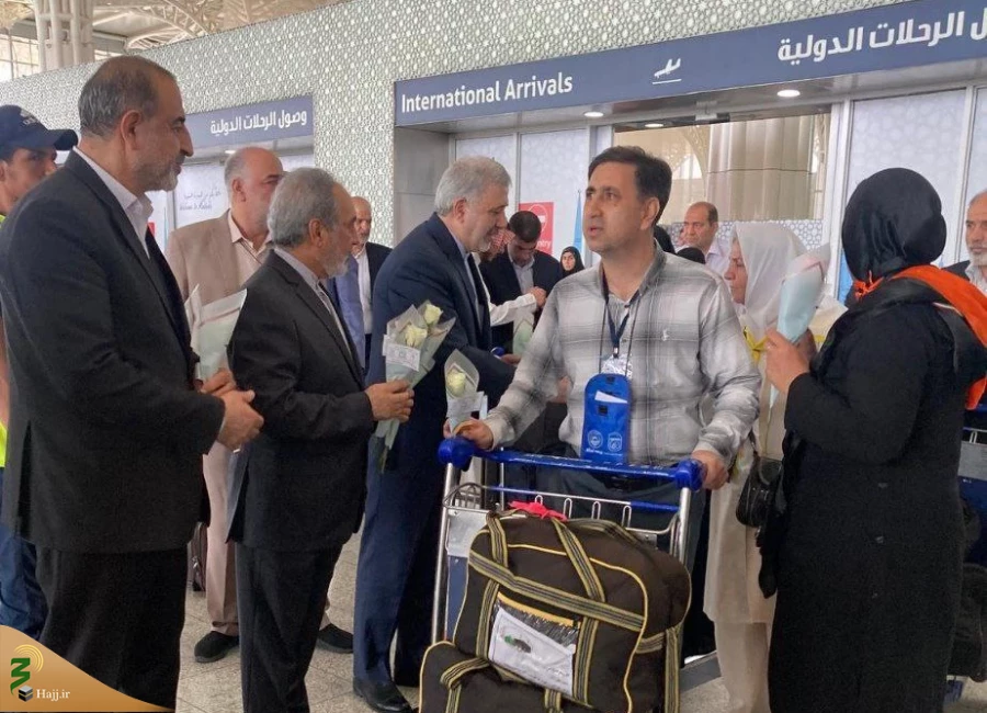 سفیر ایران در عربستان: با ورود اولین گروه عمره گزاران ایرانی به مدینه منوره، گام مبارکی در مسیر روابط دو کشور برداشته شد  2