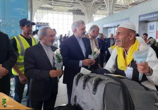 سفیر ایران در عربستان: با ورود اولین گروه عمره گزاران ایرانی به مدینه منوره، گام مبارکی در مسیر روابط دو کشور برداشته شد 