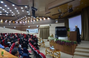 همایش زائران فرهیخته وزباندان حج اصفهان 3