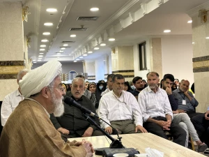 طنین دعای کمیل در سرزمین غربت اهل بیت (ع)