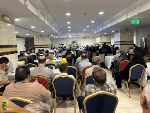 بعثه رهبری در مدینه برگزار کرد:
سوگواری در شب شهادت امام صادق(ع) در مدینه منوره 2