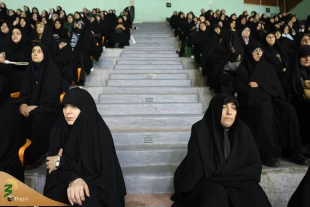 طنین معنویت سرزمین وحی در ورزشگاه ۱۲ هزار نفری آزادی تهران+گزارش عکس 10