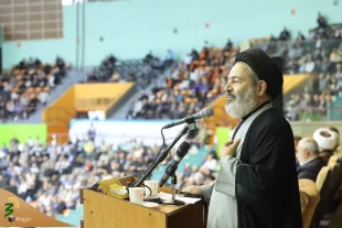 حجة الإسلام نواب: یجب أن یشعر الحجاج البلدان الأخرى بمحبة و تواضع الحجاج الإیرانیین أثناء موسم الحج 2