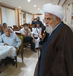 
رسول الله (ص) محور وحدت هستند