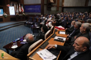 رئیس جمعیت هلال احمر:
«سلامت محوری» اساس فعالیت کادر درمان در حج 1403 باشد 2