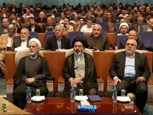 رئیس جمعیت هلال احمر:
«سلامت محوری» اساس فعالیت کادر درمان در حج 1403 باشد 3