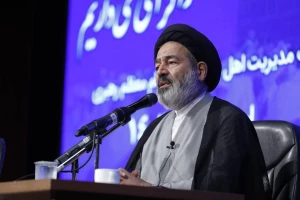 سرپرست حجاج ایرانی:
روحانیون در حج به «سبک زندگی اسلامی» و «جهاد تبیین» توجه داشته باشند
