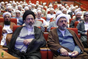 سرپرست حجاج ایرانی:
روحانیون در حج به «سبک زندگی اسلامی» و «جهاد تبیین» توجه داشته باشند
 9