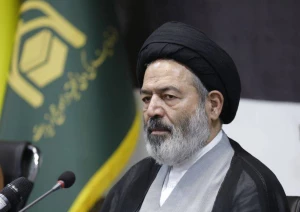 حجت‌الاسلام والمسلمین نواب:

حضرت ابراهیم نخستین کسی بود که مناظره کرد

