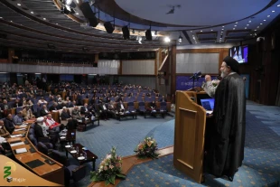 Hojjat Al-Islam Navvab: Serving Pilgrims Requires Jihadi Work 6