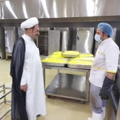 طبخ  نزدیک به شصت هزار پرس غذا برای عمره گزاران    2