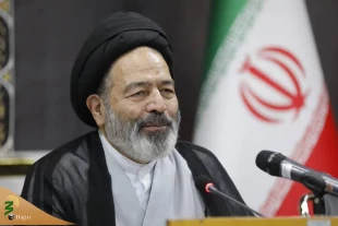 ممثل الولی الفقیه فی شؤون الحج و الزیارة فی جمع الطاقم الطبی للزوار:  قیمة و أهمیة عملکم تتفوق على أعمال الاعزاء الآخرین 2
