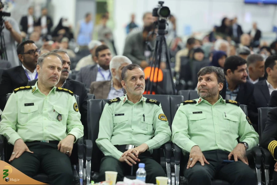 رئیس سازمان حج و زیارت مطرح کرد؛

تفقد امام خامنه ای مدظله العالی روحی دوباره در سازمان حج و بعثه دمید 3