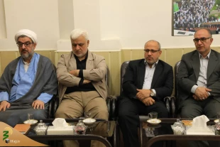 دیدار مسئول دفتر نماینده بعثه مقام معظم رهبری گیلان و خادمان فرهنگی با نماینده محترم ولی فقیه و امام جمعه رشت 8