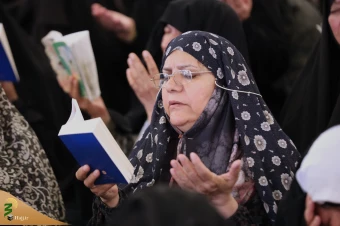  نخستین دعای کمیل زائران بیت الله الحرام در مدینه منوره 3