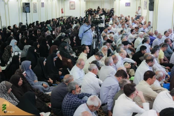  نخستین دعای کمیل زائران بیت الله الحرام در مدینه منوره 5