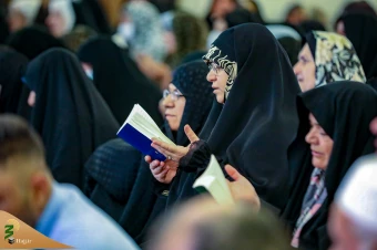  نخستین دعای کمیل زائران بیت الله الحرام در مدینه منوره 10