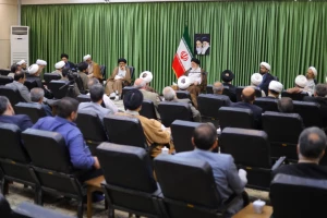 دیدار کارگزاران حج خراسان رضوی با آیت‌الله علم‌الهدی 