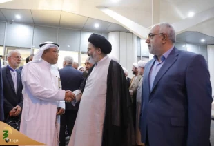 Head of the Iranian Pilgrims arrives Medina 3