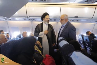 Head of the Iranian Pilgrims arrives Medina 7