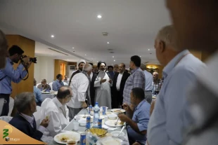 لقاء رئیس بعثة الحجاج الإیرانیین مع الحجاج الإیرانیین 2
