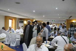 لقاء رئيس بعثة الحجاج الإيرانيين مع الحجاج الإيرانيين 2