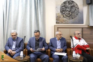 در نشست مسئولان حج در مدینه عنوان شد؛

بزرگداشت شهدای سانحه هوایی و حفظ آرامش زائران برای انجام اعمال حج  4