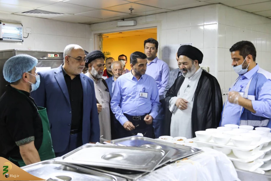 بازدید دست اندرکاران حج و زیارت از هتل محل اسکان زائران ایرانی در مدینه 6