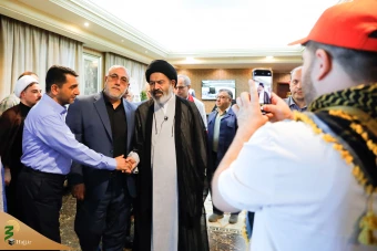 دیدار صمیمی سرپرست حجاج ایرانی با زائران کشورمان درمدینه منوره _ 2 19