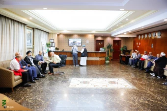 دیدار صمیمی سرپرست حجاج ایرانی با زائران کشورمان درمدینه منوره _ 2 6