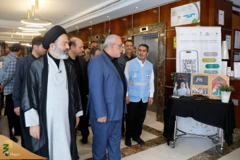 دیدار صمیمی سرپرست حجاج ایرانی با زائران کشورمان درمدینه منوره _ 3 51