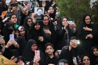 مراسم تشییع پیکر رئیس جمهور شهید و همراهان در شهر قم 8