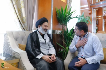 دیدار صمیمی سرپرست حجاج ایرانی با زائران کشورمان درمدینه منوره _ 5 8