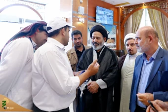دیدار صمیمی سرپرست حجاج ایرانی با زائران کشورمان درمدینه منوره _ 5 15