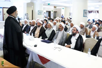  جلسه روحانیون و خادمان فرهنگی حج ۱۴۰۳ در مدینه منوره _ 2 12