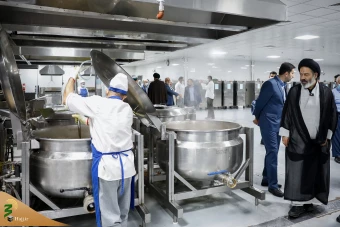 بازدید سرپرست حجاج ایرانی از آشپزخانه iهای دخیل و زِین در مدینه  8