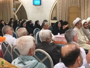 محفل انس با قرآن در جمع زائران ایرانی در مدینه 4