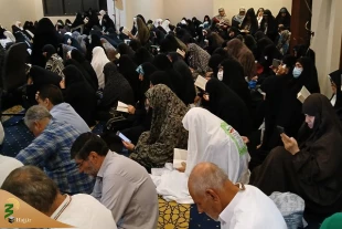 برپایی مراسم دعای کمیل در مکه با حضور گسترده زائران ایرانی + فیلم 2