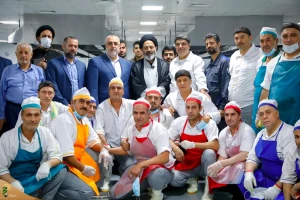 خدمات ویژه آشپزان ایرانی به زائران حرم نبوی