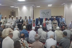 طنین تلاوت قاریان ایرانی در محافل انس و معرفت اهل‌ سنت در مکه + فیلم